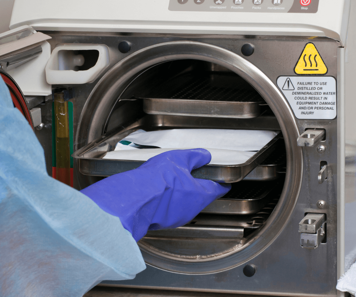 steam-sterilizer-vs-dry-heat