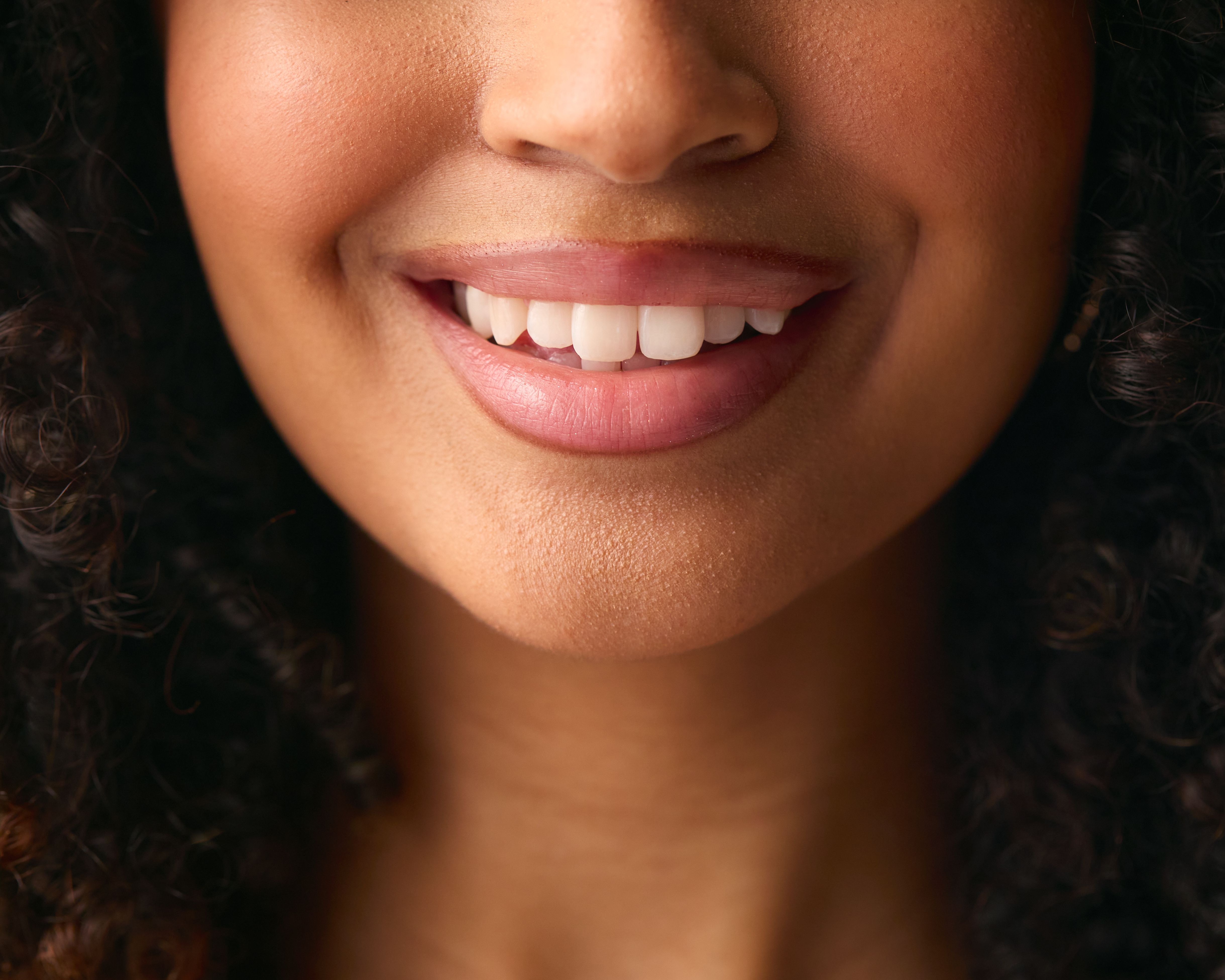 close_up_studio_portrait_showing_mouth_and_teeth