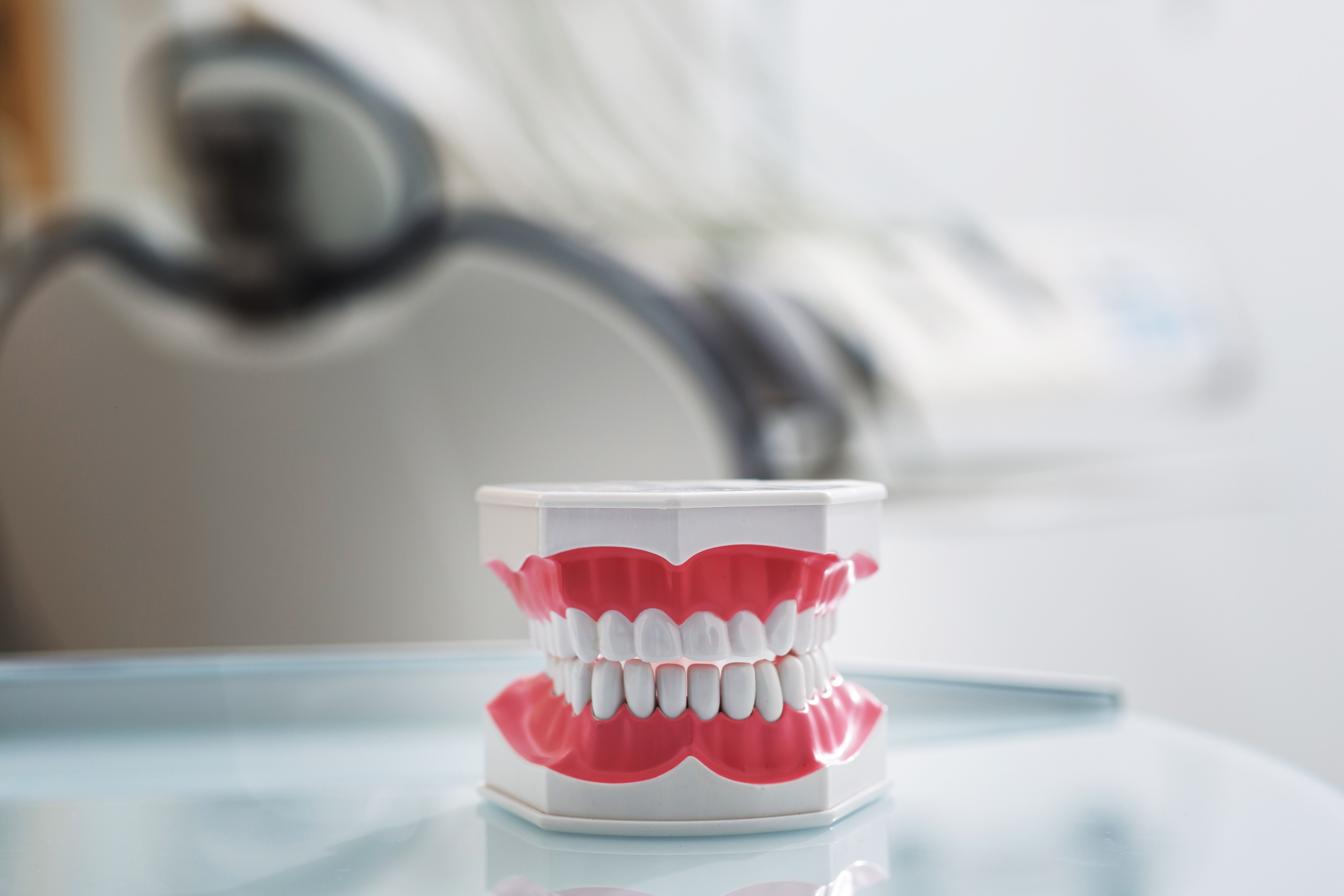 caring-for-your-dentures-cleaning-and-maintenance-tips